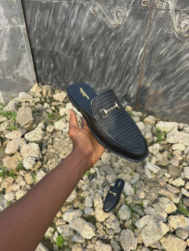 Double patterned leather (Half shoe)