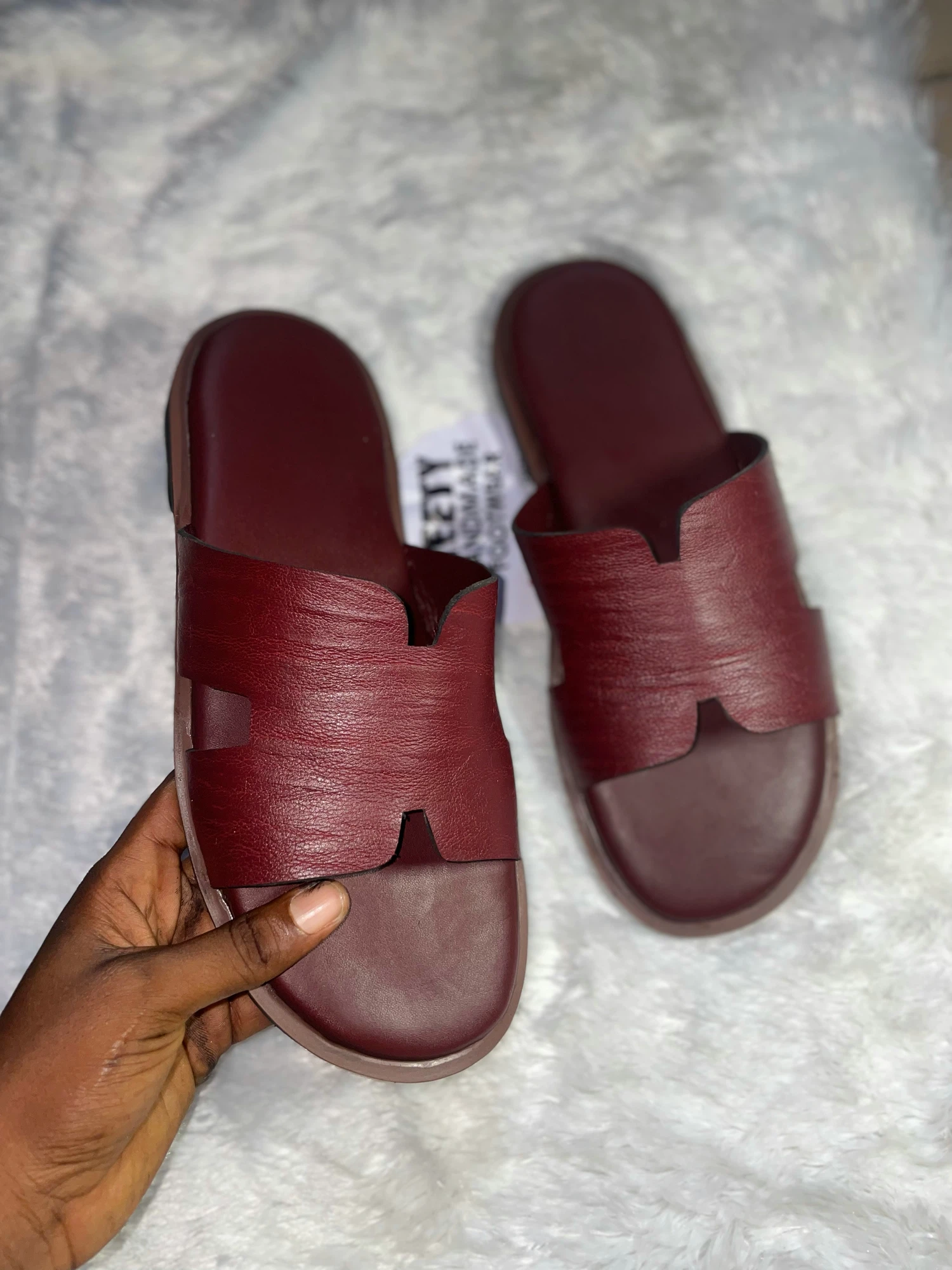 Casual male Leather slide thumbnail 1